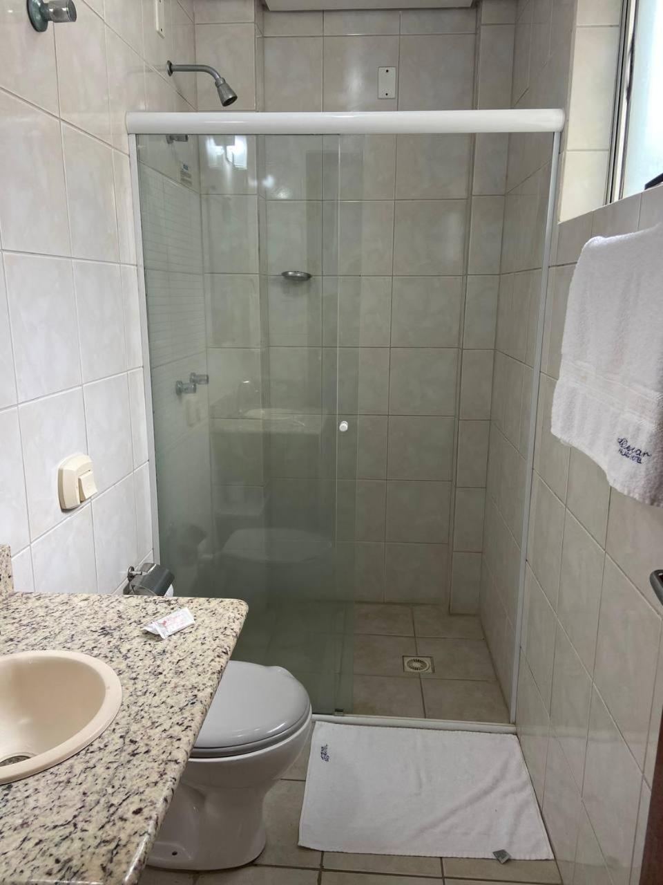 Oscar Palace Hotel - Centro De Tubarão Екстериор снимка